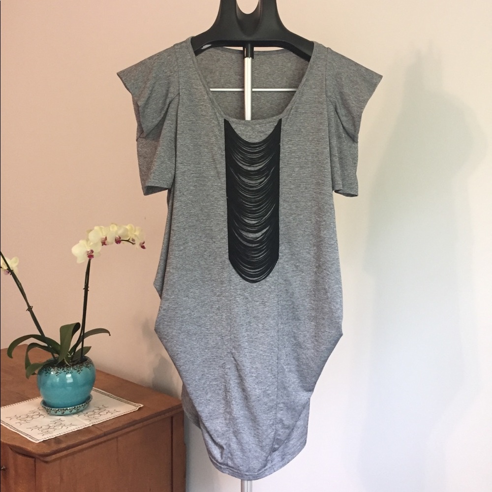 Artsy and unique long tunic!